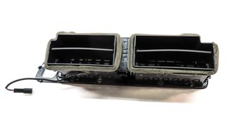 Thumbnail 4: 2016 AUDI Q5 (B8 8R) FRONT CENTER DASH HEAT AIR AC HVAC VENT (BLACK)