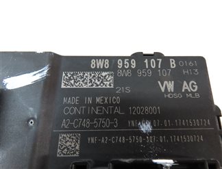 Thumbnail 4: 2018 AUDI Q5 (FY 80A) REAR TAILGATE LIFTGATE LID CONTROL MODULE