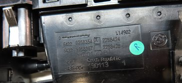 Thumbnail 6: 2013 BMW X1 (E84) FRONT CENTER DASH HEAT AIR AC HVAC VENT (BLACK)