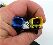 Thumbnail 5: 2012-2015 BMW X1 (E84) RIGHT FRONT PASSENGER SEATBELT BUCKLE RETRACTOR (BLACK)