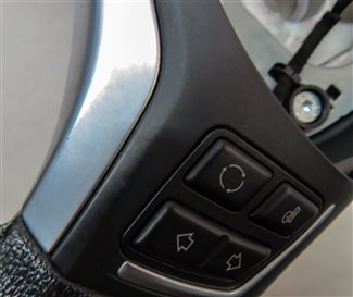 Thumbnail 7: 06-15 1 3 X1 SERIES E84 E87 E90 3 SPOKE SPORT STEERING WHEEL w/SWITCHES(BLACK)