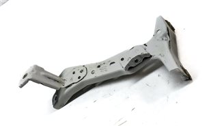 Thumbnail 3: 2016 AUDI A3 E-TRON (8V) FRONT LEFT DRIVER FENDER MOUNT BRACKET