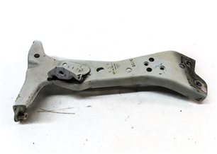 Thumbnail 2: 2016 AUDI A3 E-TRON (8V) FRONT RIGHT PASSENGER FENDER MOUNT BRACKET