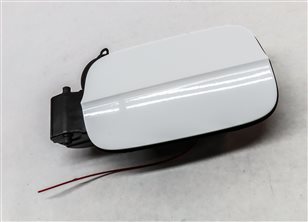 Thumbnail 3: 2016-2018 AUDI A3 (8V) FUEL TANK FILL DOOR LID COVER w/ HOUSING (WHITE)