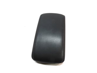 Thumbnail 2: 15-20 AUDI A3 S3 (8V) FRONT CENTER CONSOLE ARM REST LID (BLACK)