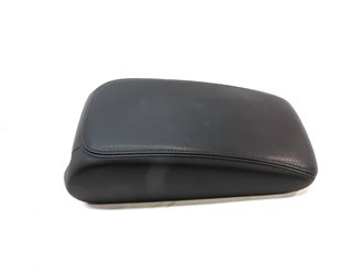 Thumbnail 4: 15-20 AUDI A3 S3 (8V) FRONT CENTER CONSOLE ARM REST LID (BLACK)