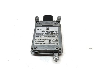Thumbnail 2: 2015-2016 AUDI A3 S3 (8V) BLIND SPOT RADAR SENSOR MODULE (MASTER)