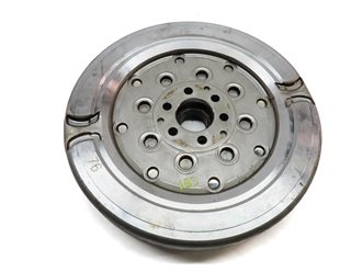 Thumbnail 8: 16-18 AUDI A3 E-TRON (8VF) 1.4L TURBO HYBRID AUTO FWD FLYWHEEL FLY WHEEL