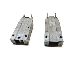 Thumbnail 4: 10-18 MERCEDES E300 E350 E400 E550 CLS550 FRONT LEFT/RIGHT BUMPER BRACKET SET/2