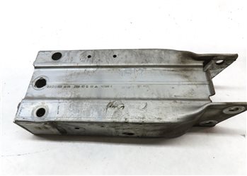 Thumbnail 7: 10-18 MERCEDES E300 E350 E400 E550 CLS550 FRONT LEFT/RIGHT BUMPER BRACKET SET/2
