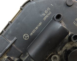 Thumbnail 6: 2010-2017 MERCEDES BENZ E CLS CLASS (C218 W212) FRONT WINDSHIELD WIPER MOTOR