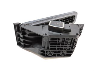 Thumbnail 5: 2014 MERCEDES E350 SEDAN (W212) FRONT LEFT DRIVER GAS ACCELERATOR PEDAL