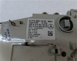 Thumbnail 7: 2014 MERCEDES E350 SEDAN (W212) FRONT OVERHEAD DOME LIGHT LAMP w/SWITCHES