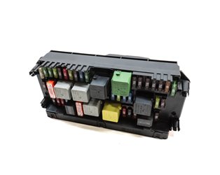 Thumbnail 1: 14-15 MERCEDES E SL CLS (C218 R231 W212) FRONT SIGNAL ACQUISITION CONTROL MODULE