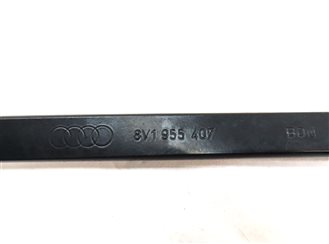 Thumbnail 5: 2016-2018 AUDI A3 S3 E-TRON (8V 8VF) FRONT WINDSHIELD WIPER ARM SET-2