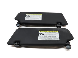 Thumbnail 5: 13-18 AUDI ALLROAD A3 E-TRON (B8 8VF) FRONT LEFT & RIGHT SUNVISOR SET (BLACK)