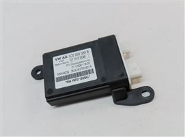 Thumbnail 3: 2017 AUDI A3 E-TRON (8V) FRONT RIGHT PASSENGER SEAT OCCUPANCY SENSOR MODULE