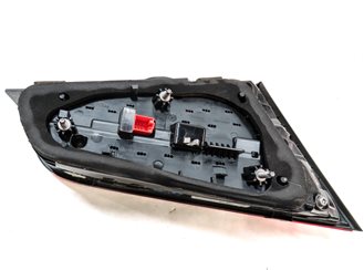 Thumbnail 5: 2016-2018 AUDI A3 E-TRON (8VF) RIGHT PASSENGER REAR INNER TAILLIGHT LIGHT LAMP