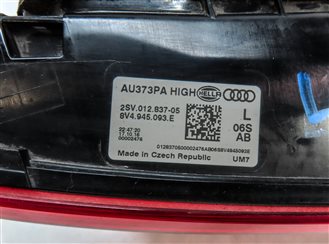 Thumbnail 6: 2016-2018 AUDI A3 E-TRON (8VF) LEFT DRIVER REAR INNER TAILLIGHT LIGHT LAMP (LED)