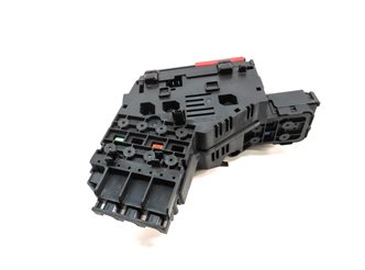Thumbnail 4: 2013 MERCEDES ML550 (W166) 4.6L POSITIVE BATTER CONTROL MODULE JUNCTION BOX