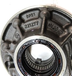 Thumbnail 7: 2013 MERCEDES GL450 GL550 ML550 (W166 X166) 722.9 TRANSMISSION OIL PUMP