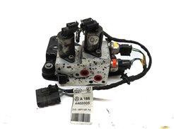 Thumbnail 4: 2013 MERCEDES ML550 (W166) REAR ACTIVE SWAY BAR SUSPENSION VALVE BLOCK