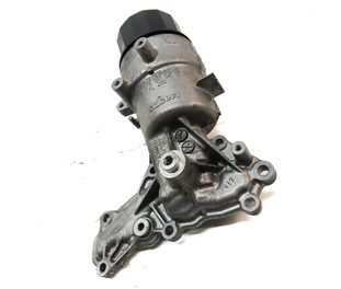 Thumbnail 3: 2013 MERCEDES ML550 (W166) 4.6L (278.928) ENGINE MOTOR OIL FILTER HOUSING