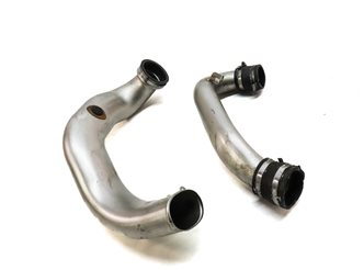 2013 MERCEDES ML550 (W166) 4.6L (278.928) LEFT ENGINE AIR INTAKE PIPE HOSE SET/2