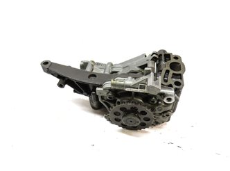 Thumbnail 6: 2013 MERCEDES ML550 (W166) 4.6L (278.928) ENGINE MOTOR OIL PUMP
