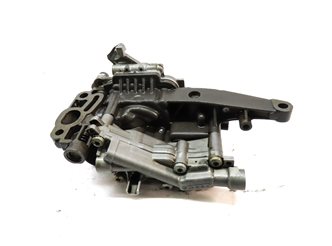Thumbnail 8: 2013 MERCEDES ML550 (W166) 4.6L (278.928) ENGINE MOTOR OIL PUMP