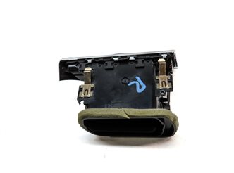 Thumbnail 4: 13 MERCEDES ML550 W166 FRONT RIGHT PASSENGER DASH HEAT AC AIR HVAC VENT (BLACK)