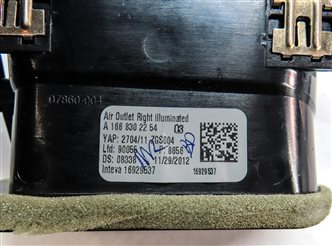 Thumbnail 6: 13 MERCEDES ML550 W166 FRONT RIGHT PASSENGER DASH HEAT AC AIR HVAC VENT (BLACK)