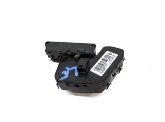 Thumbnail 5: 12-18 CLA G GL ML C117 W166 W242 W463 X166 FRONT LEFT DRIVER MEMORY SEAT SWITCH