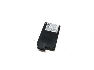 2014-2015 MERCEDES CLA-CLASS (C117) REAR BLIND SPOT RADAR SENSOR CONTROL MODULE