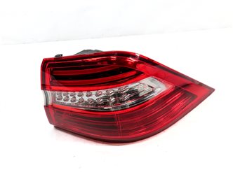 Thumbnail 3: 12-15 MERCEDES ML-CLASS (W166) REAR RIGHT PASSENGER LED TAILLIGHT BRAKE LIGHT
