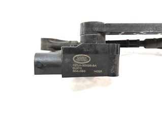 Thumbnail 5: 2015 LAND RANGE ROVER SPORT (L494) REAR LEFT SUSPENSION HEIGHT LEVEL SENSOR