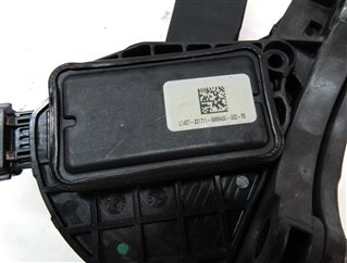 Thumbnail 6: 2015 LAND RANGE ROVER SPORT (L494) FRONT LEFT DRIVER GAS ACCELERATOR PEDAL