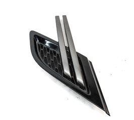 Thumbnail 4: 15 LAND RANGE ROVER SPORT L494 FRONT RIGHT PASSENGER FENDER GRILLE TRIM (BLACK)