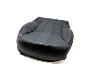 Thumbnail 1: 15 RANGE ROVER SPORT L494)FRONT RIGHT PASSENGER LOWER HEATED SEAT CUSHION(BLACK)