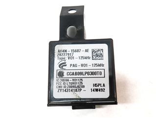 Thumbnail 4: 2015 LAND RANGE ROVER SPORT (L494) KEYLESS ENTRY ANTENNA CONTROL MODULE