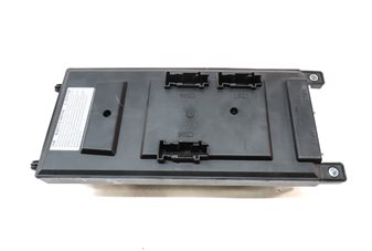 Thumbnail 4: 2015 LAND RANGE ROVER SPORT (L494) FRONT RIGHT PASSENGER DASH CABIN FUSE BOX