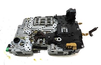 Thumbnail 2: 14-16 LR4 RANGE ROVER SPORT (L494) 3.0L 8HP-70 AUTOMATIC TRANSMISSION VALVE BODY