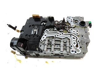 Thumbnail 4: 14-16 LR4 RANGE ROVER SPORT (L494) 3.0L 8HP-70 AUTOMATIC TRANSMISSION VALVE BODY