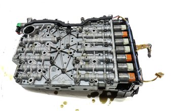 Thumbnail 6: 14-16 LR4 RANGE ROVER SPORT (L494) 3.0L 8HP-70 AUTOMATIC TRANSMISSION VALVE BODY