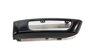 Thumbnail 2: 2015 RANGE ROVER SPORT (L494) FRONT RIGHT PASSENGER LOWER BUMPER FOG LIGHT TRIM