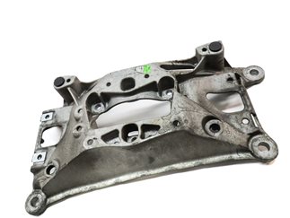 Thumbnail 3: 2018 AUDI A4 (B9 8W) AUTO AUTOMATIC TRANSMISSION CROSSMEMBER MOUNT BRACKET