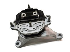 Thumbnail 3: 2018 AUDI A4 (B9 8W) AUTO AT AUTOMATIC TRANSMISSION MOUNT