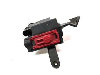 Thumbnail 3: 18 AUDI A4 B9 8W 2.0L TURBO (DBPA) POSITIVE POWER TERMINAL POWER SUPPLY JUNCTION