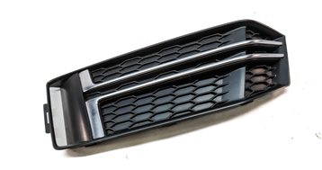 Thumbnail 3: 17-18 AUDI A4 B9 8W FRONT LEFT DRIVER ADAPTIVE CRUISE BUMPER GRILLE TRIM INSERT