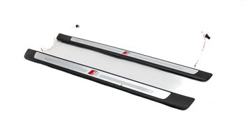 18 AUDI A4 B9 8W FRONT LEFT DRIVER & RIGHT PASSENGER LIGHTED DOOR SILL TRIM SET